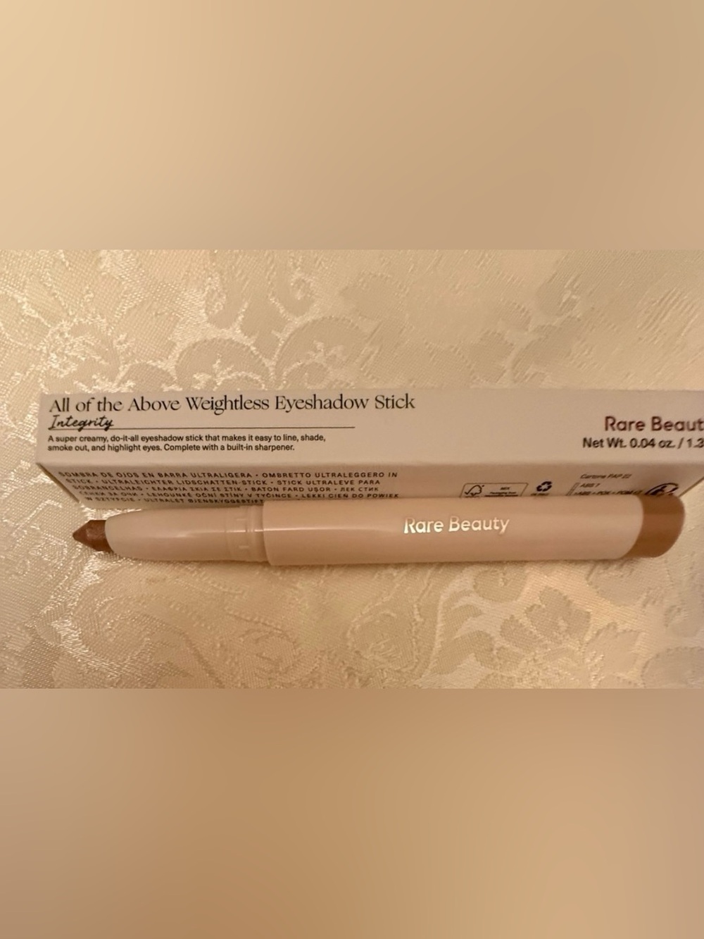Rare Beauty Eyeshadow Stick - Nude Beige